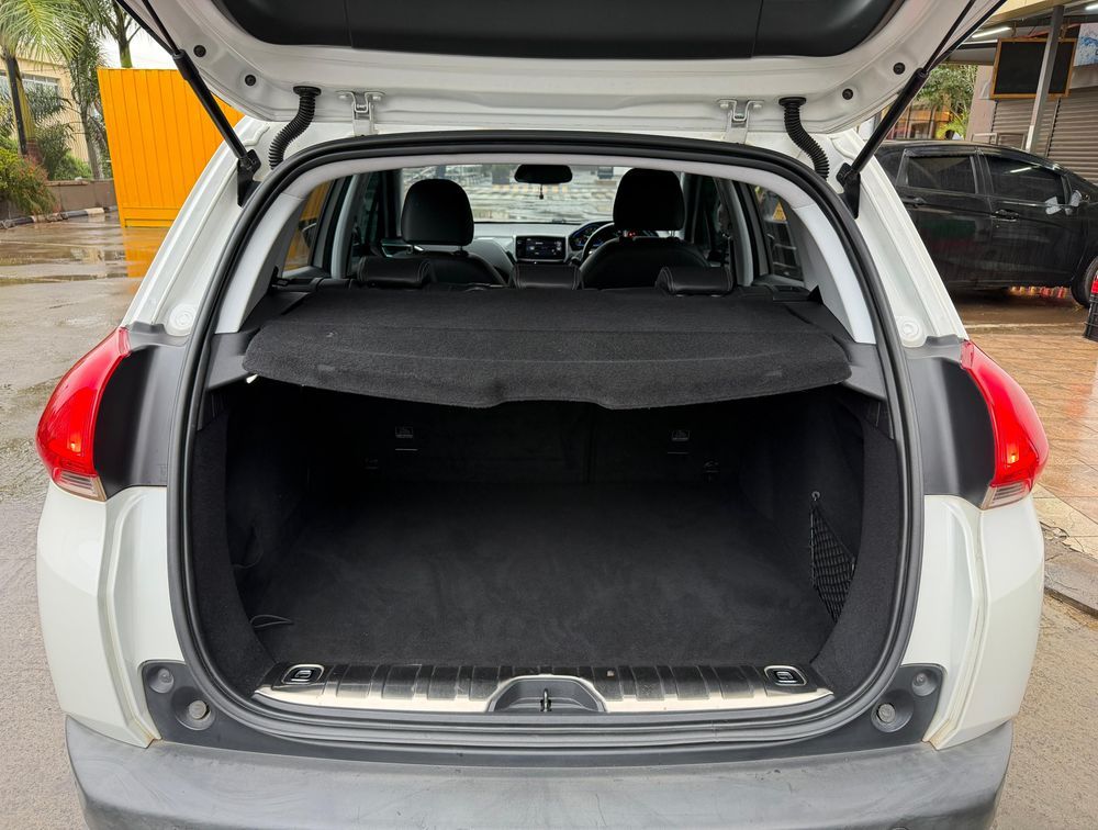 PEUGEOT 2008 ALLURE FULL LEATHER SEATS - PRG Motors Ltd