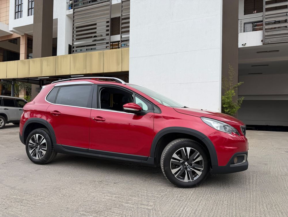 PEUGEOT 2008 ALLURE