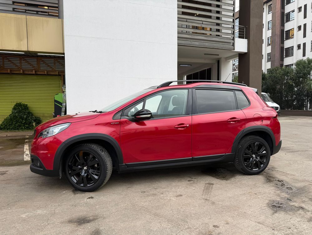 PEUGEOT 2008 GTLINE MOONROOF - PRG Motors Ltd