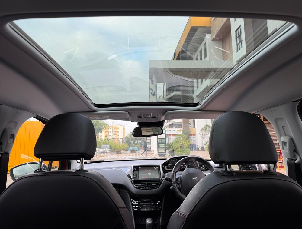 PEUGEOT 2008 GTLINE MOONROOF - PRG Motors Ltd