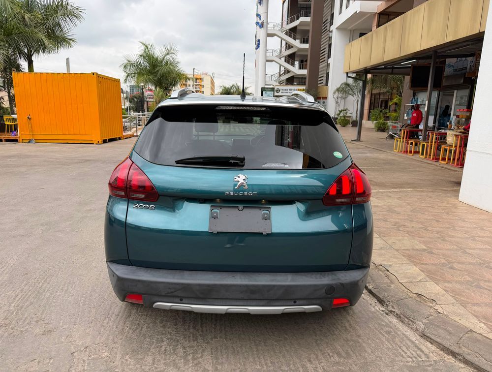 PEUGEOT 2008 ALLURE MOONROOF - PRG Motors Ltd