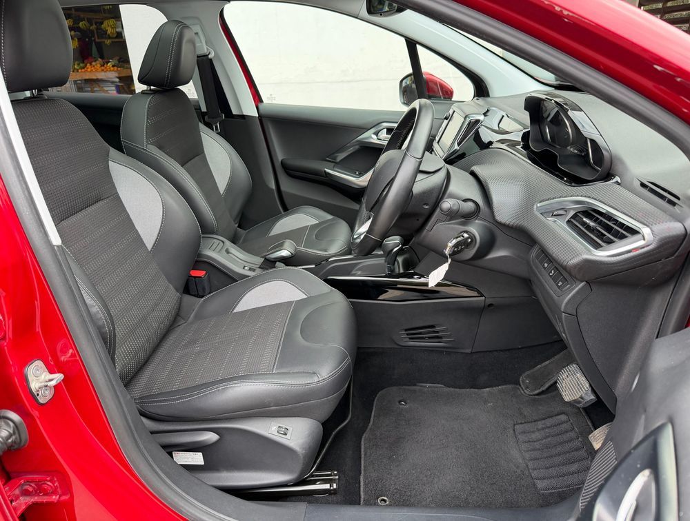 PEUGEOT 2008 ALLURE MOONROOF - PRG Motors Ltd