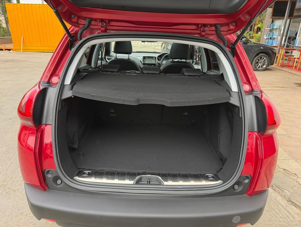 PEUGEOT 2008 ALLURE MOONROOF - PRG Motors Ltd