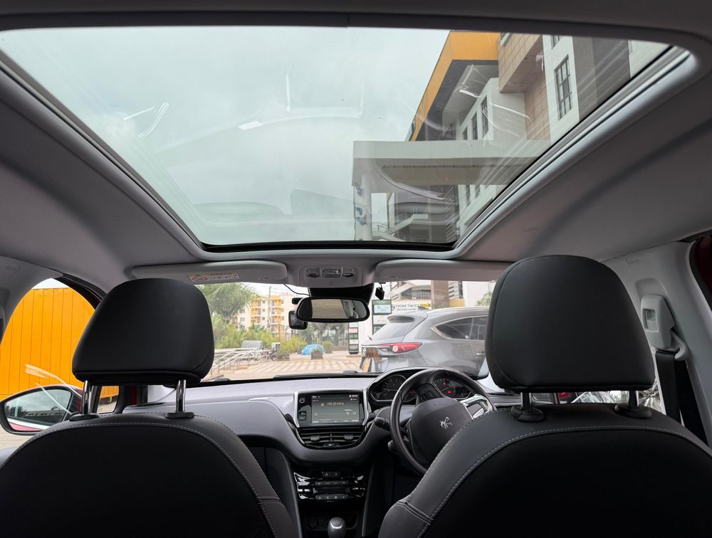 PEUGEOT 2008 ALLURE MOONROOF - PRG Motors Ltd