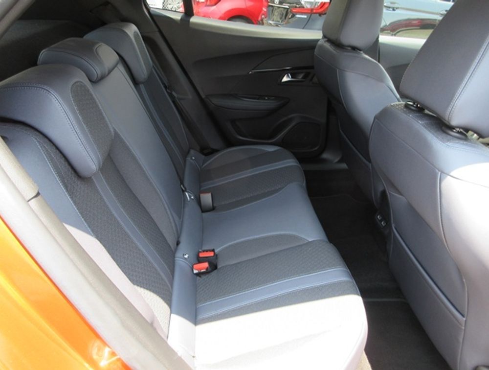 PEUGEOT 2008 ALLURE NEWSHAPE - PRG Motors Ltd