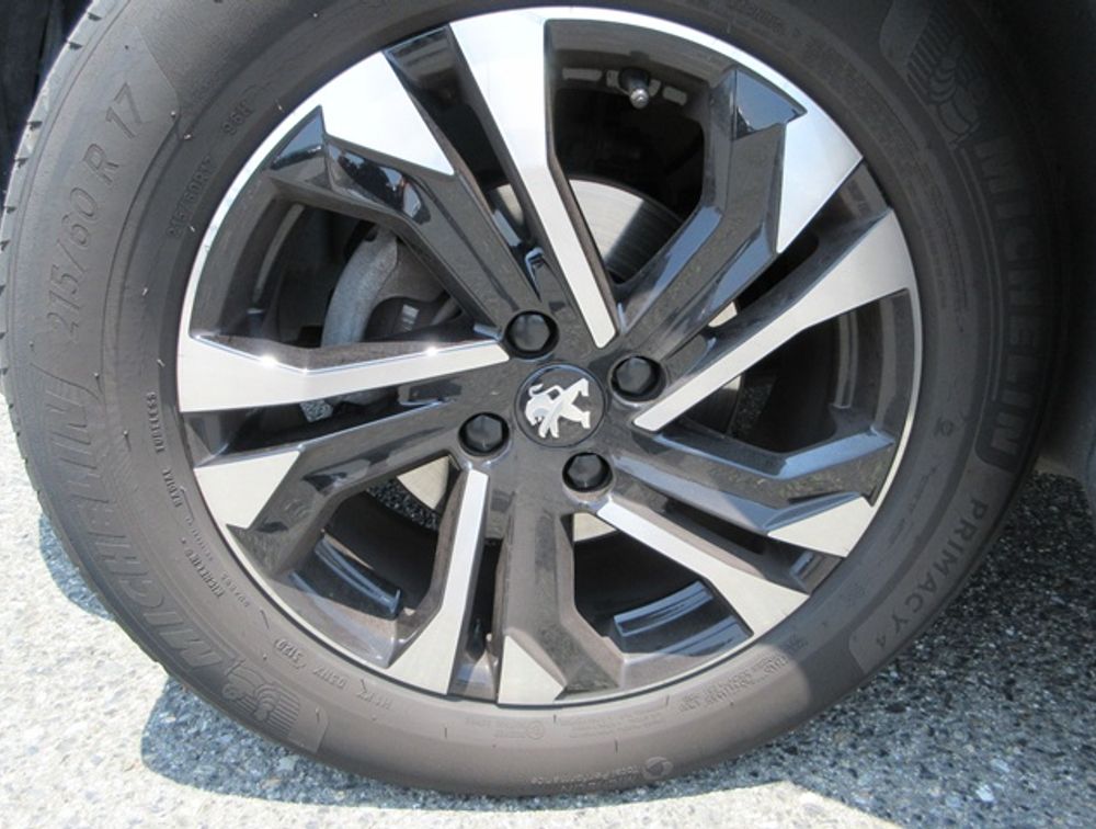 PEUGEOT 2008 ALLURE NEWSHAPE - PRG Motors Ltd