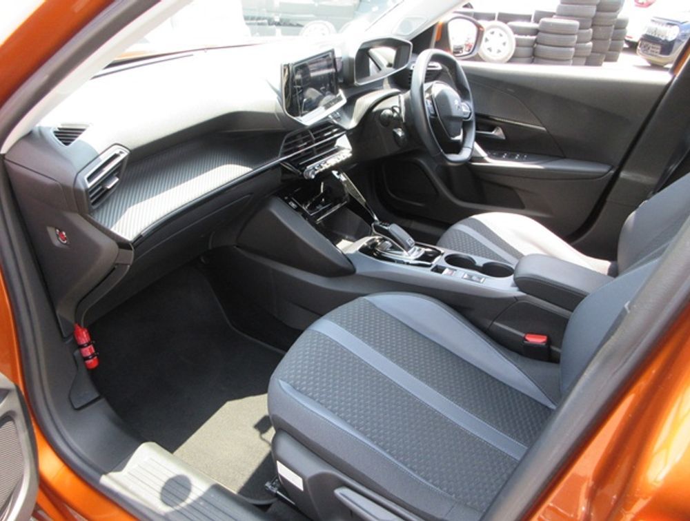 PEUGEOT 2008 ALLURE NEWSHAPE - PRG Motors Ltd