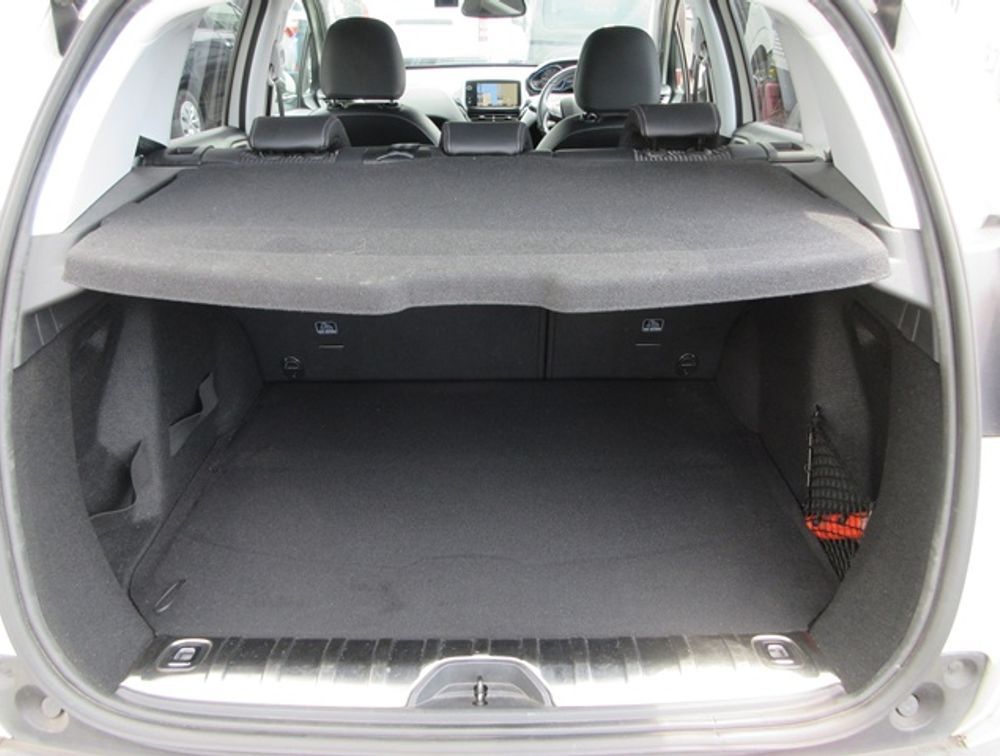 PEUGEOT 2008 ALLURE - PRG Motors Ltd