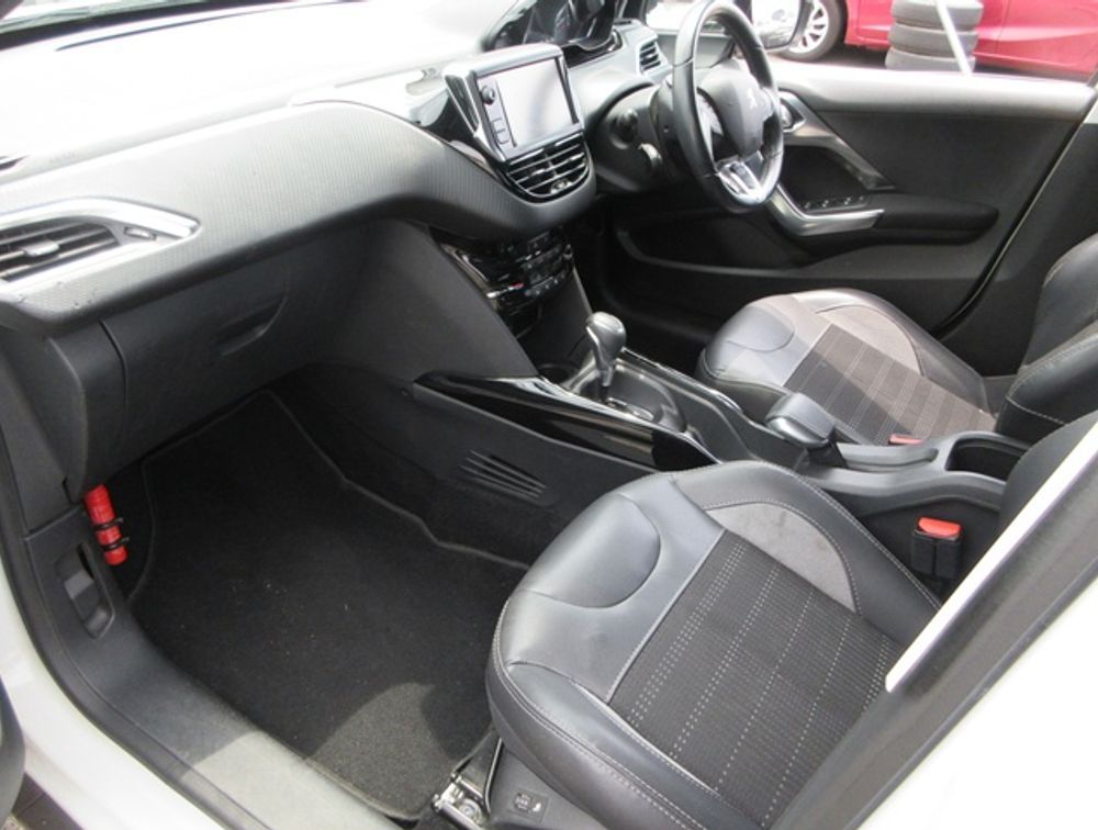 PEUGEOT 2008 ALLURE - PRG Motors Ltd