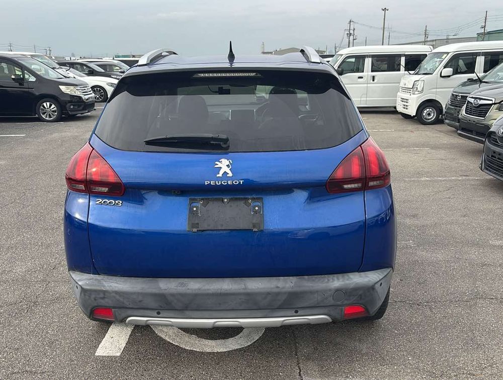PEUGEOT 2008 CROSSCITY MOONROOF - PRG Motors Ltd