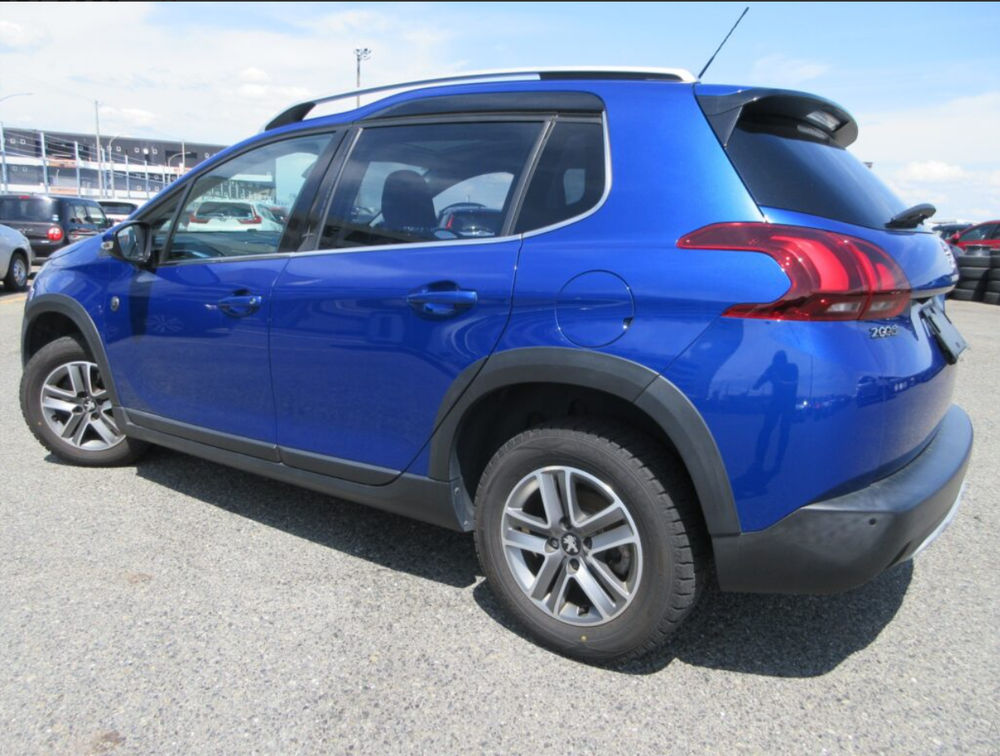 PEUGEOT 2008 CROSSCITY MOONROOF - PRG Motors Ltd
