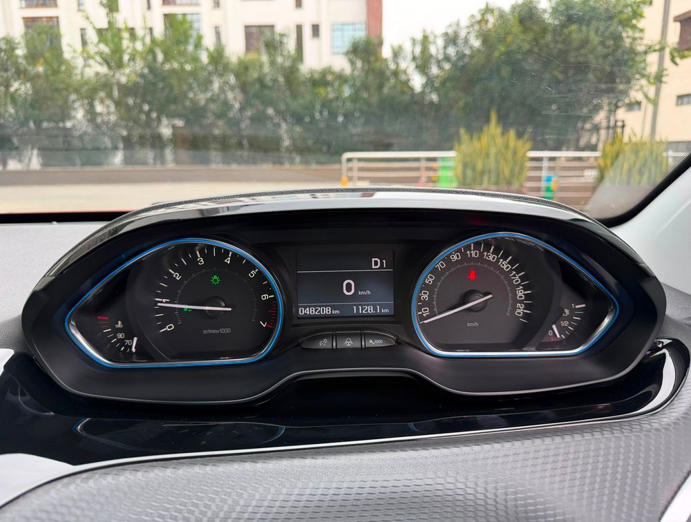 PEUGEOT 2008 CROSSCITY - PRG Motors Ltd