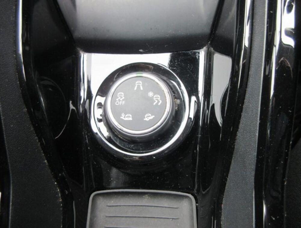 PEUGEOT 2008 CROSSCITY - PRG Motors Ltd