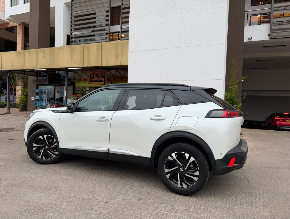 PEUGEOT 2008 GTLINE - PRG Motors Ltd