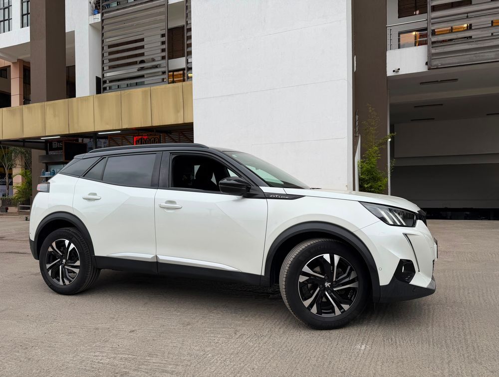 PEUGEOT 2008 GTLINE