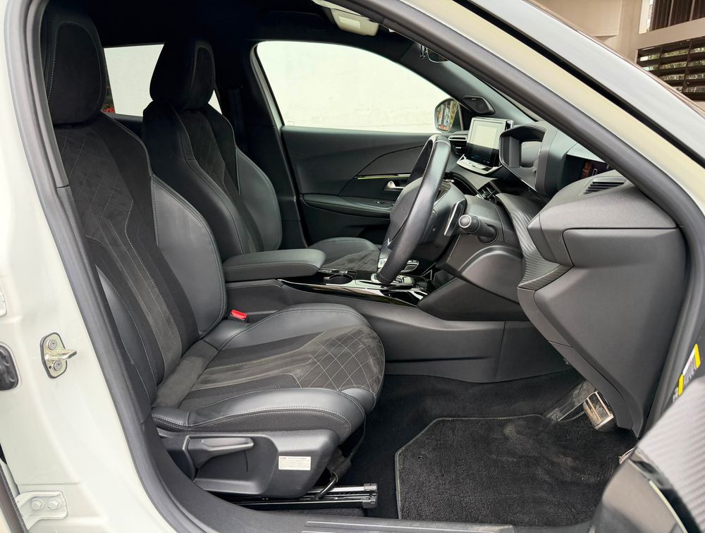 PEUGEOT 2008 GTLINE - PRG Motors Ltd