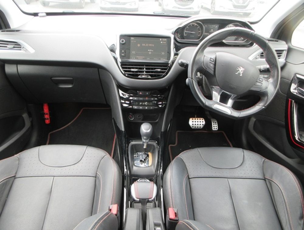 PEUGEOT 2008 GTLINE BLACKPACK MOONROOF - PRG Motors Ltd