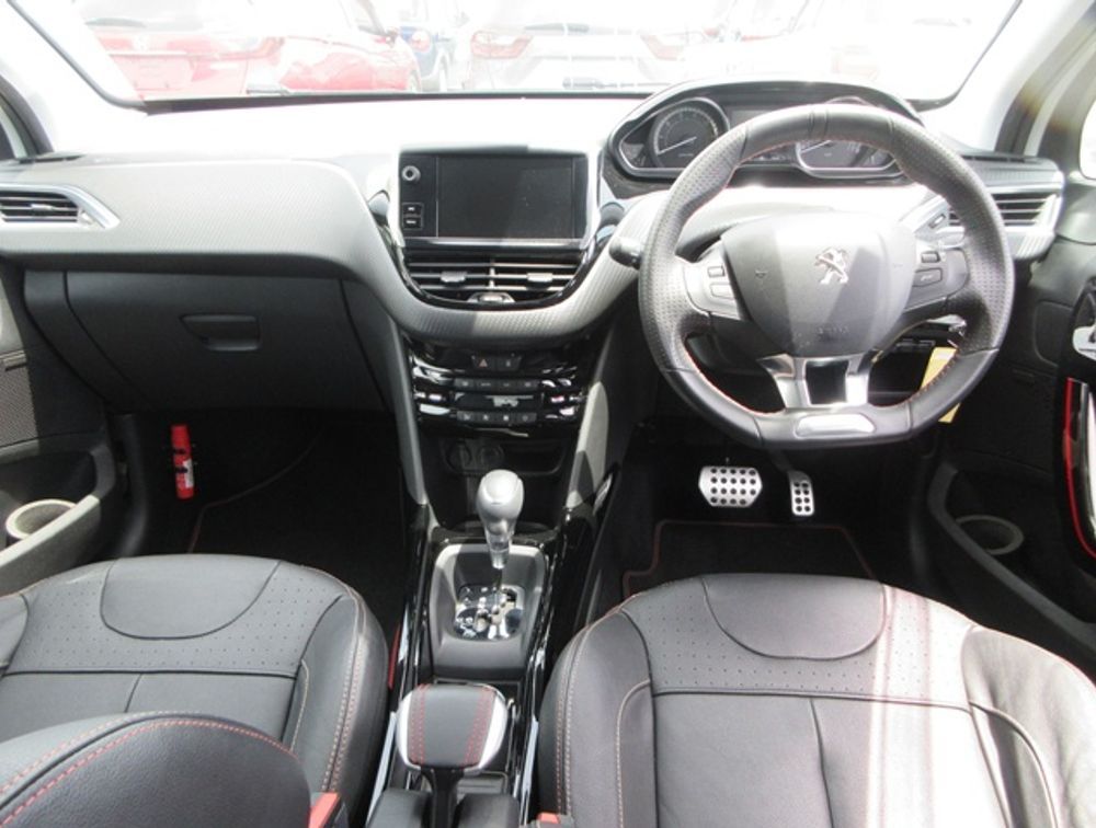PEUGEOT 2008 GTLINE BLACKPACK - PRG Motors Ltd