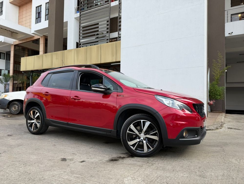 PEUGEOT 2008 GTLINE 
