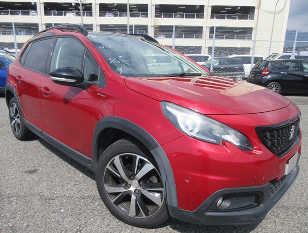 PEUGEOT 2008 GTLINE MOONROOF