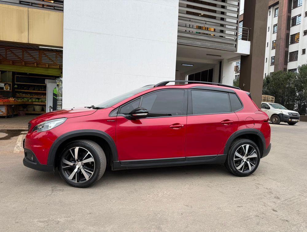 PEUGEOT 2008 GTLINE MOONROOF - PRG Motors Ltd