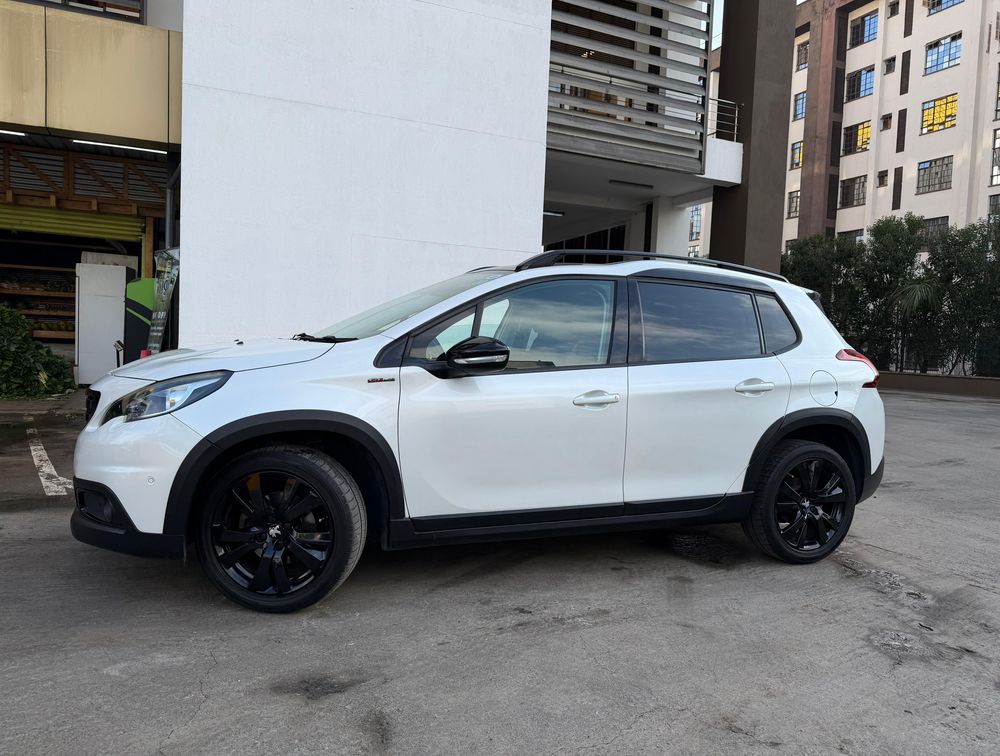 PEUGEOT 2008 GTLINE MOONROOF - PRG Motors Ltd