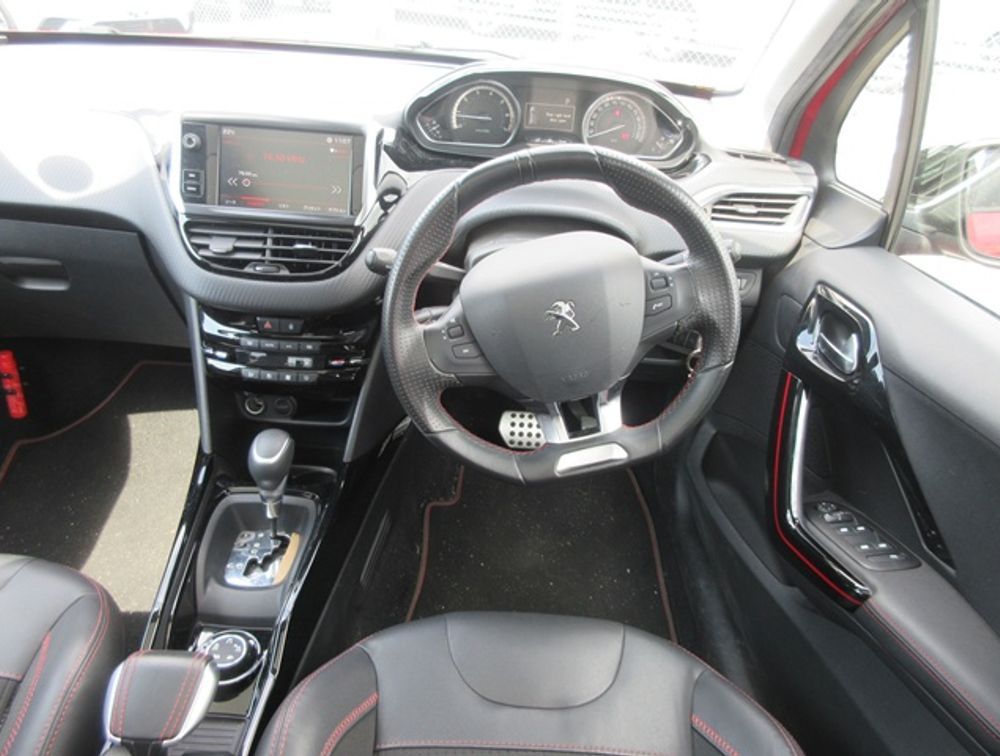 PEUGEOT 2008 GTLINE MOONROOF - PRG Motors Ltd