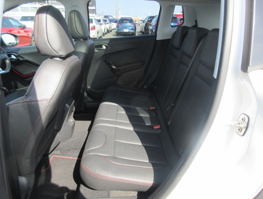 PEUGEOT 2008 GTLINE MOONROOF - PRG Motors Ltd