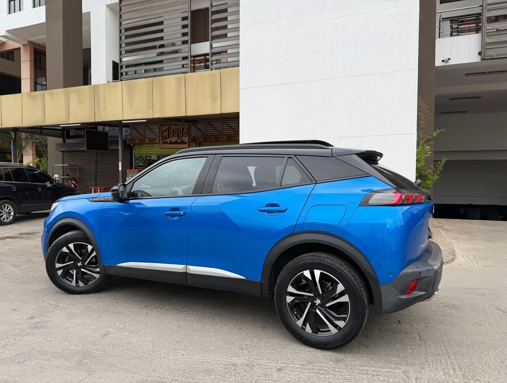 PEUGEOT 2008 GTLINE NEWSHAPE SUNROOF - PRG Motors Ltd