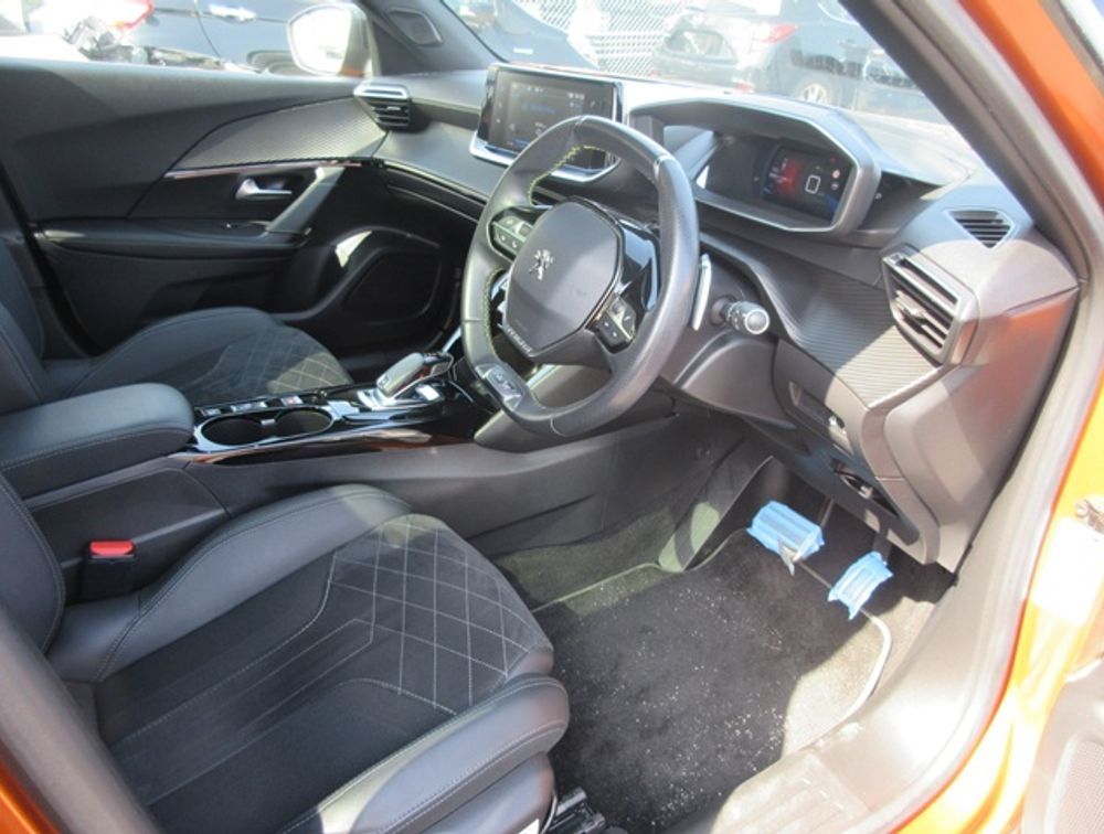 PEUGEOT 2008 GTLINE NEWSHAPE SUNROOF - PRG Motors Ltd