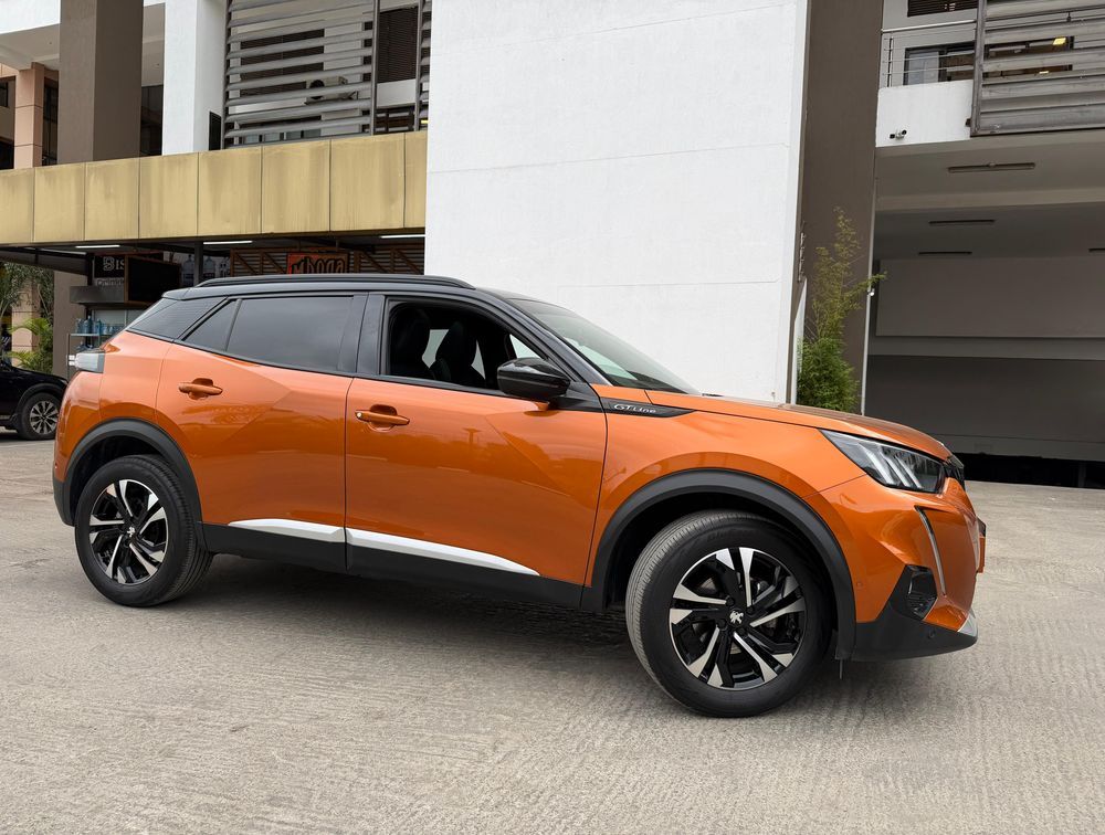 PEUGEOT 2008 GTLINE NEWSHAPE SUNROOF