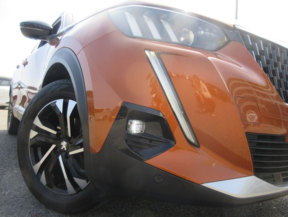 PEUGEOT 2008 GTLINE NEWSHAPE SUNROOF - PRG Motors Ltd