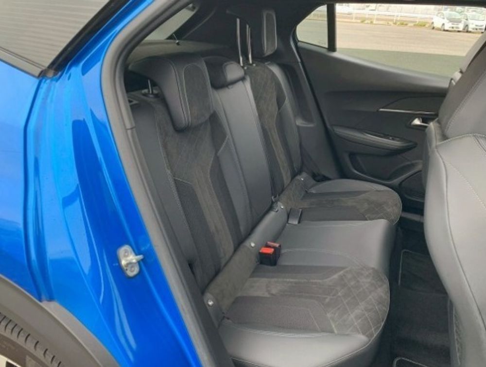 PEUGEOT 2008 GTLINE NEWSHAPE SUNROOF - PRG Motors Ltd