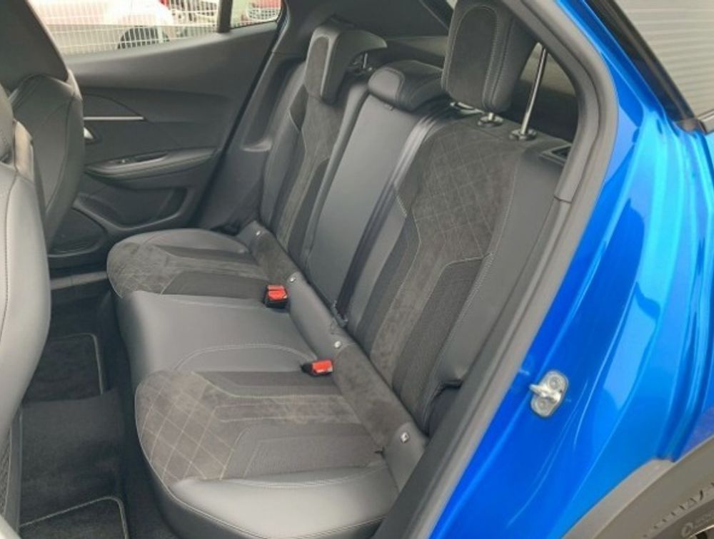 PEUGEOT 2008 GTLINE NEWSHAPE SUNROOF - PRG Motors Ltd