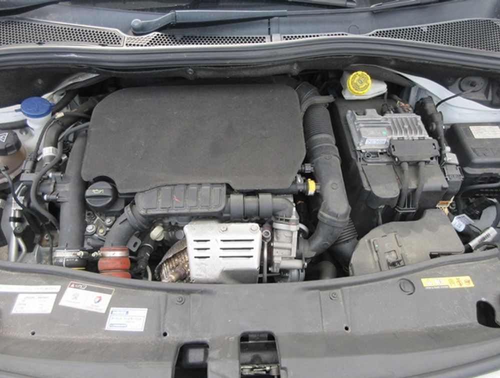 PEUGEOT 2008 GTLINE - PRG Motors Ltd