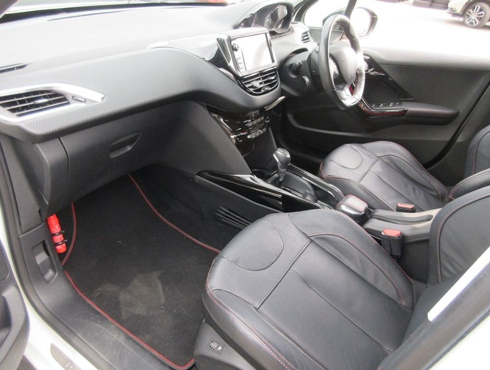 PEUGEOT 2008 GTLINE - PRG Motors Ltd