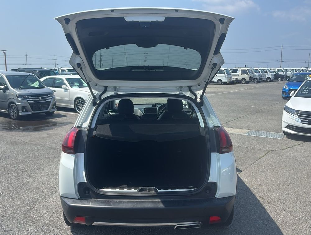 PEUGEOT 2008 GTLINE - PRG Motors Ltd