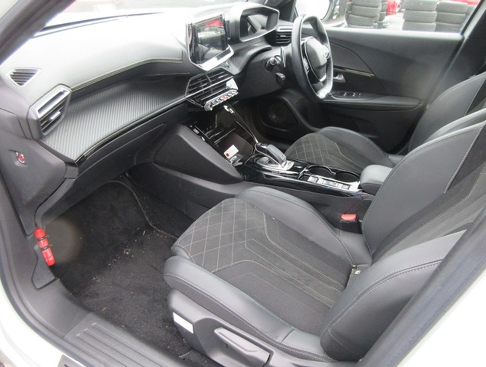 PEUGEOT 2008 GTLINE - PRG Motors Ltd