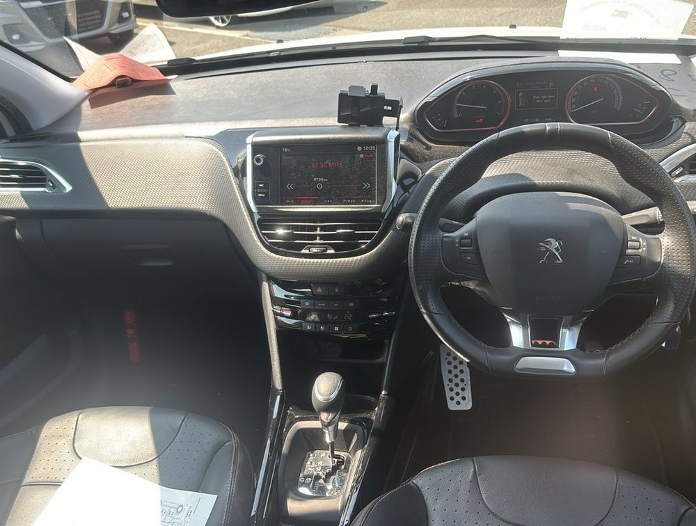 PEUGEOT 2008 GTLINE - PRG Motors Ltd
