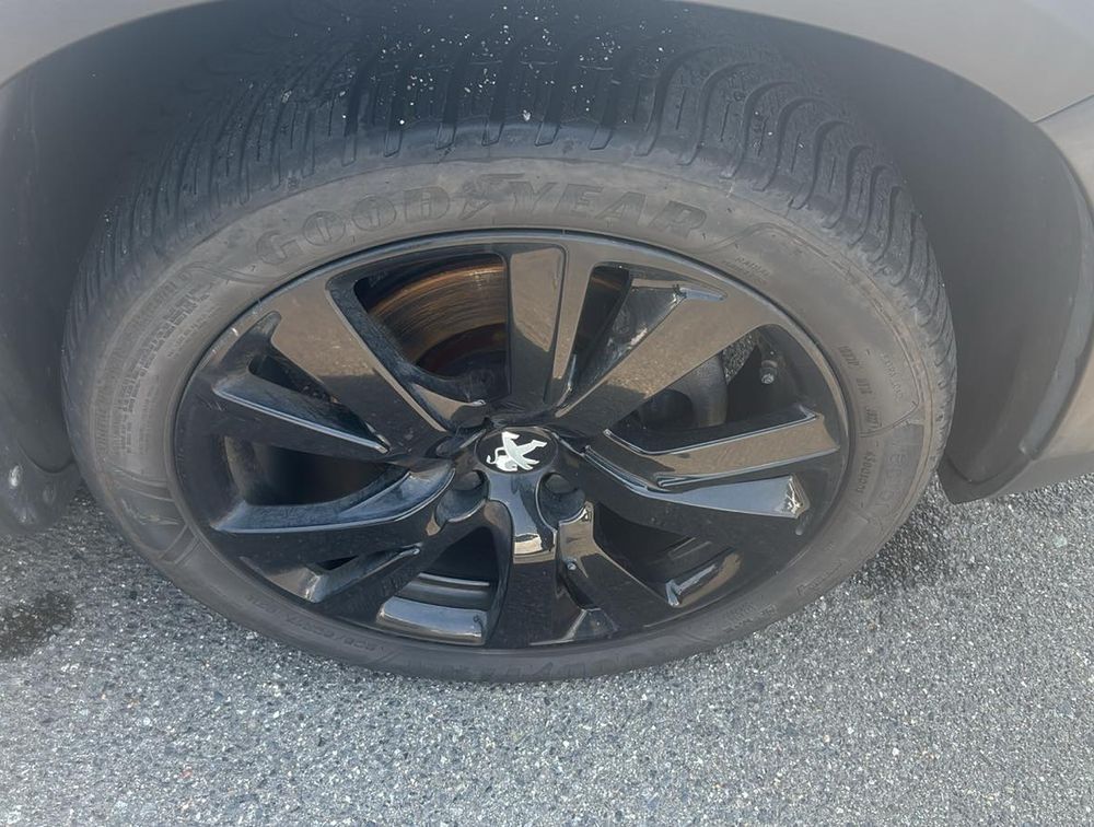PEUGEOT 2008 GTLINE - PRG Motors Ltd