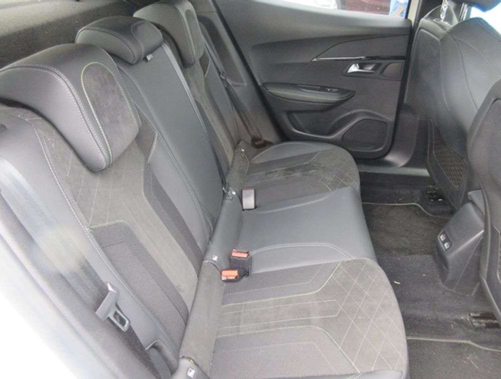 PEUGEOT 2008 GTLINE - PRG Motors Ltd