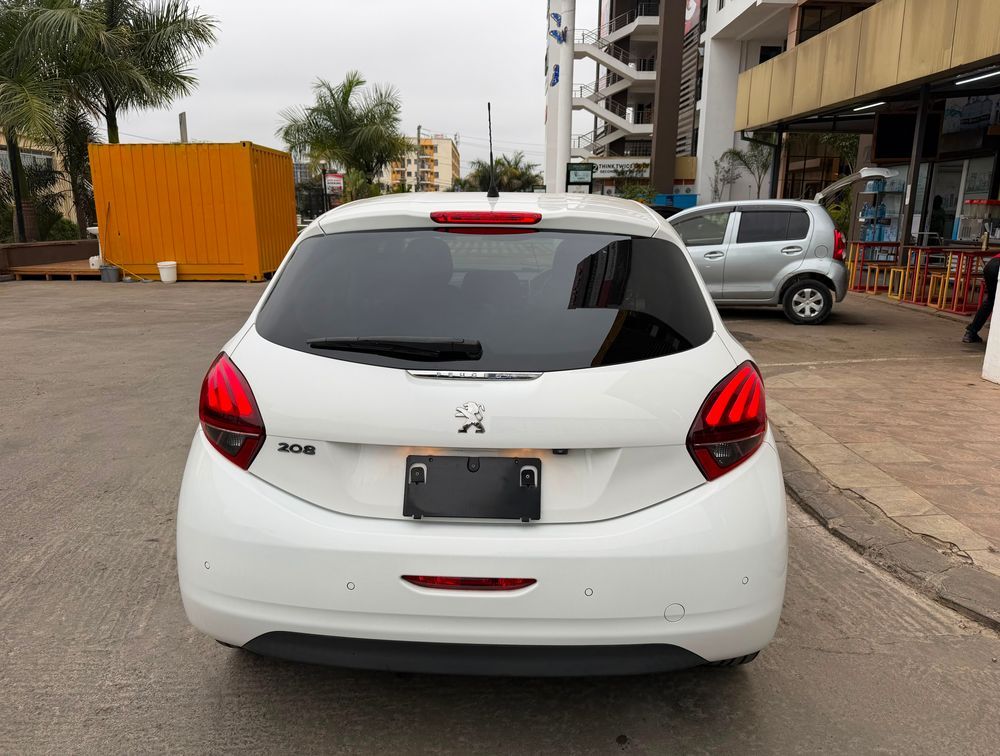 PEUGEOT 208 TECH EDITION - PRG Motors Ltd