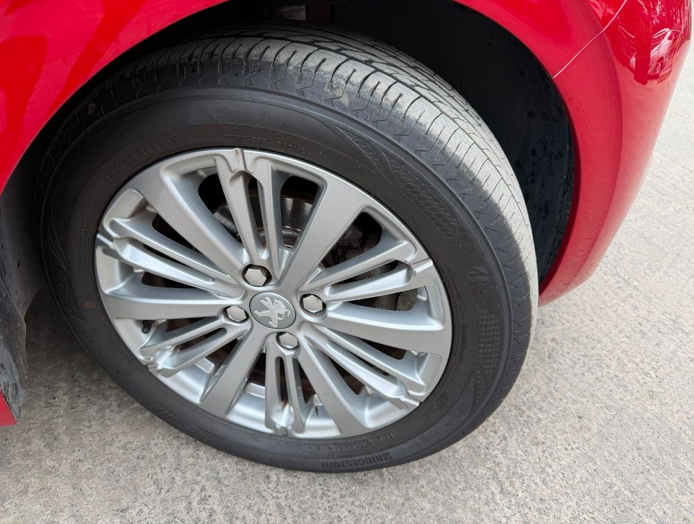 PEUGEOT 208 FUN ALLURE - PRG Motors Ltd