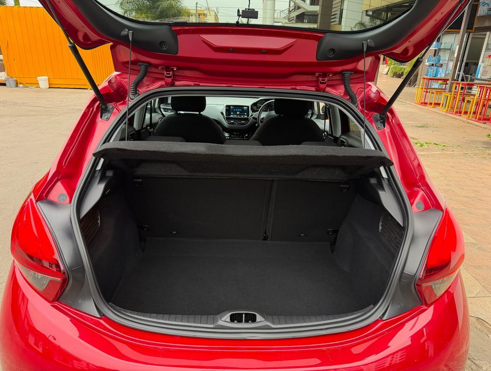 PEUGEOT 208 FUN ALLURE - PRG Motors Ltd