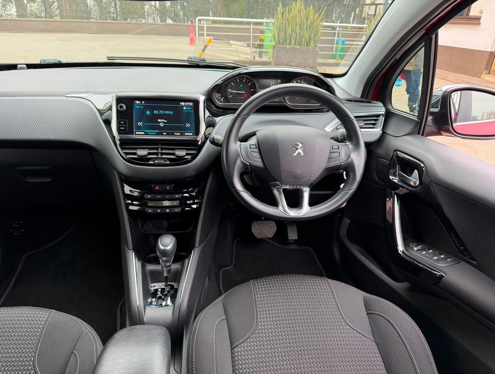 PEUGEOT 208 FUN ALLURE - PRG Motors Ltd