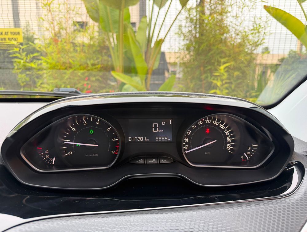 PEUGEOT 208 FUN ALLURE - PRG Motors Ltd