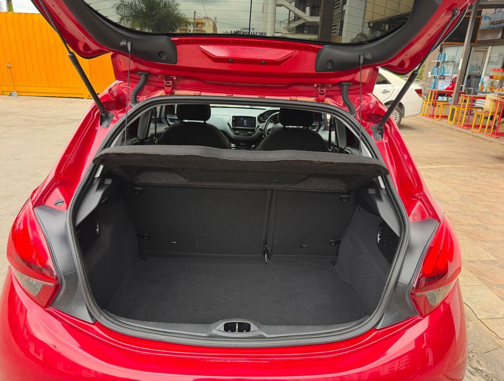 PEUGEOT 208 ALLURE - PRG Motors Ltd