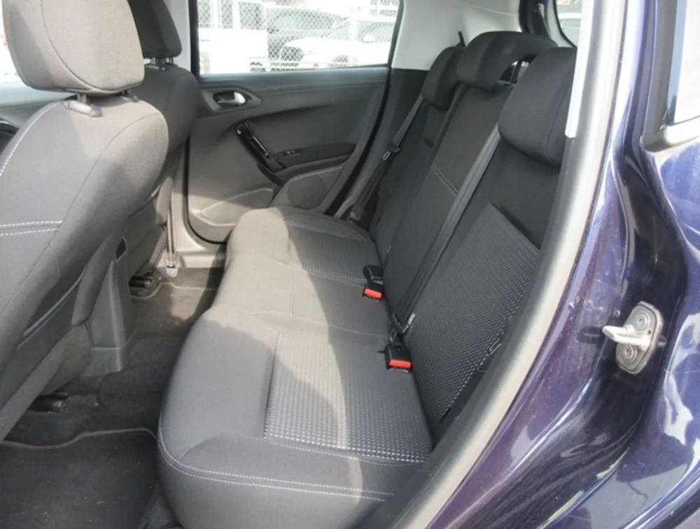 PEUGEOT 208 ALLURE FUN EDITION - PRG Motors Ltd