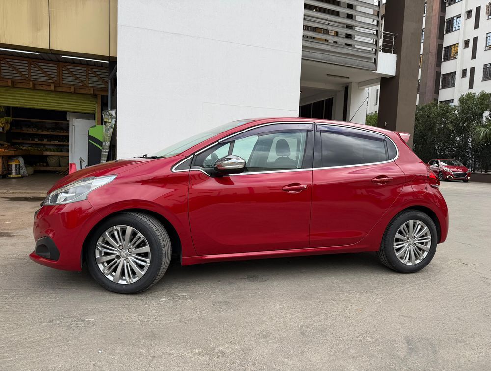 PEUGEOT 208 ALLURE FUN EDITION - PRG Motors Ltd