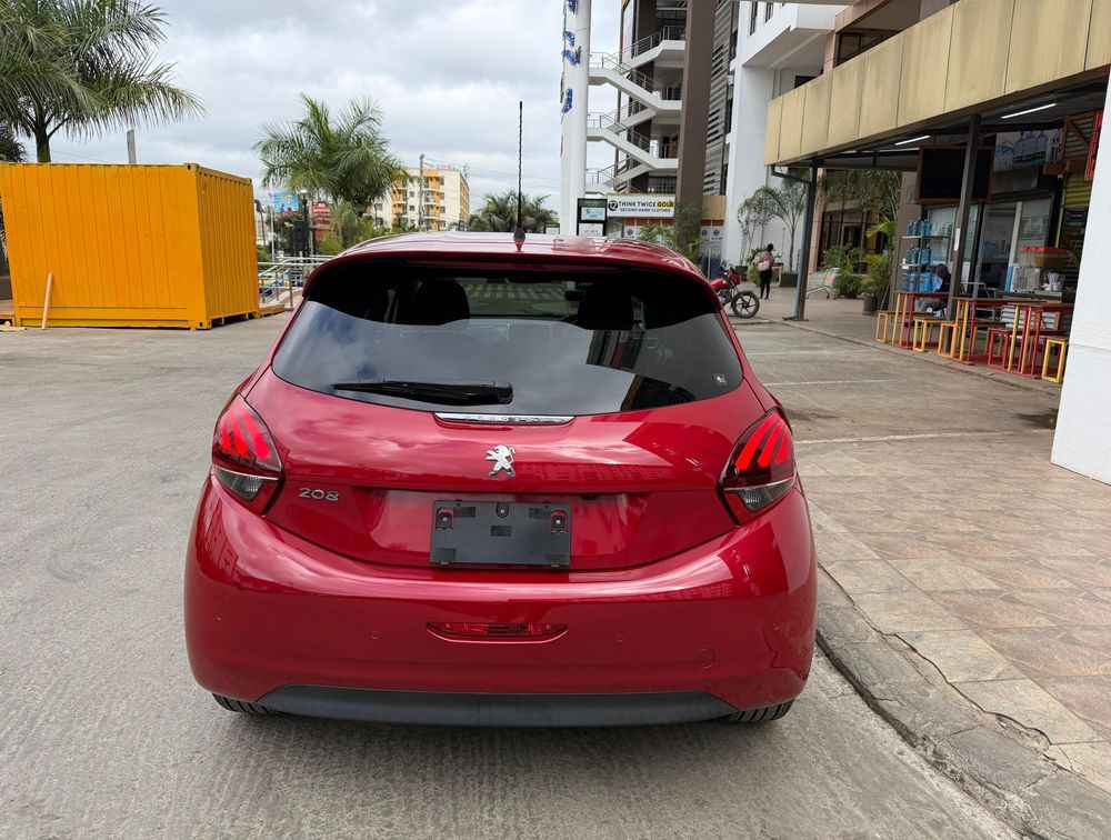 PEUGEOT 208 ALLURE FUN EDITION - PRG Motors Ltd